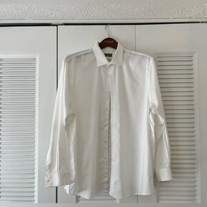 Men’s Solid white dress shirt